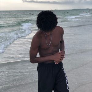 Meet your Posher, Brandon